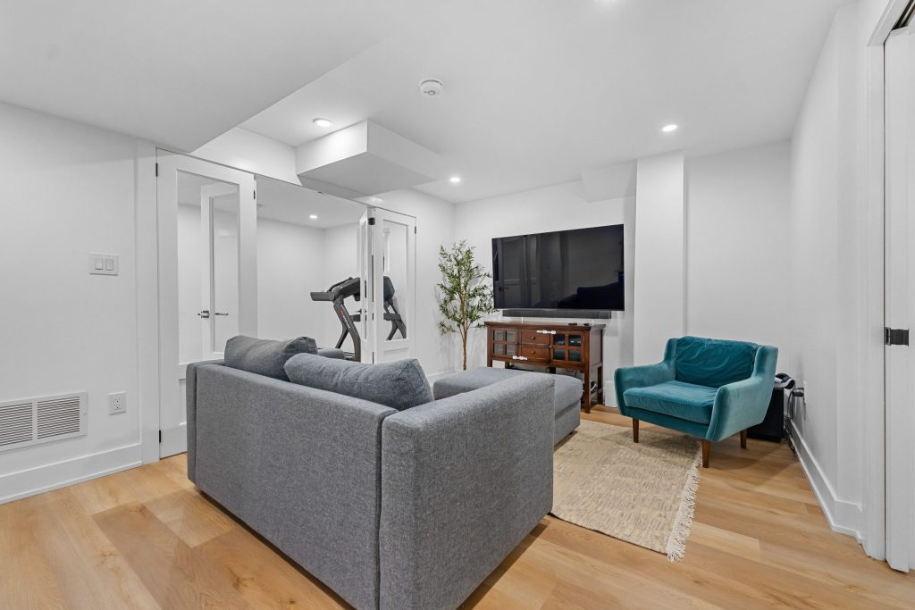 Interior Renovation - Pacific Builders Canada