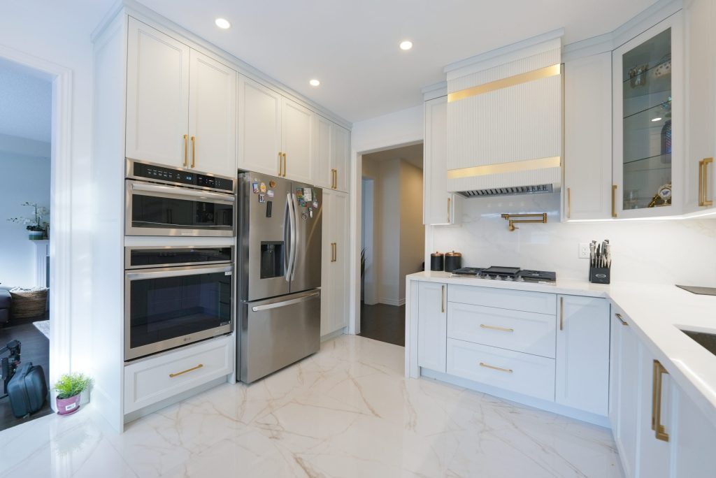 Kitchen Renovation - Pacific Builders Canada